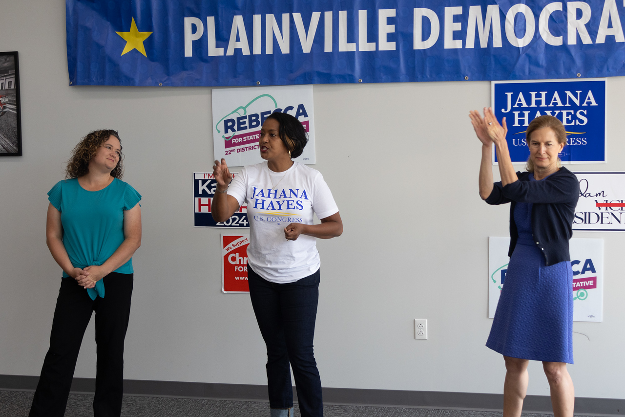 Bysiewicz and Hayes Visit Plainville to Support Rebecca Martinez for State Representative